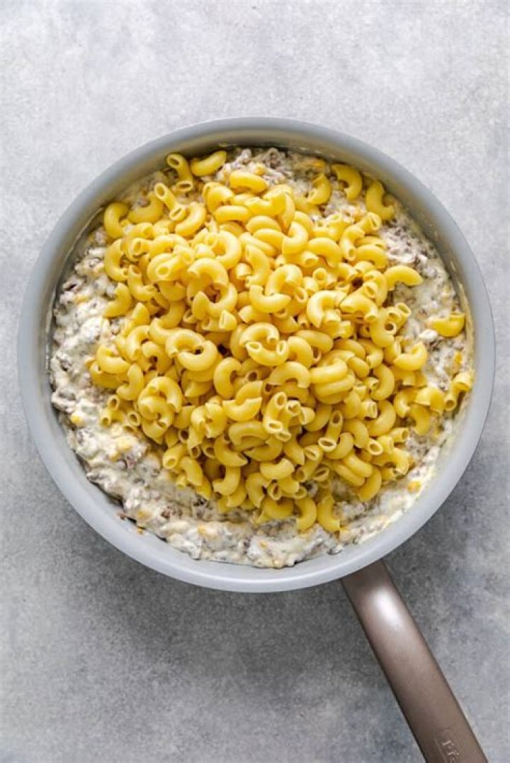 ___ and cheese (dish with elbow noodles)