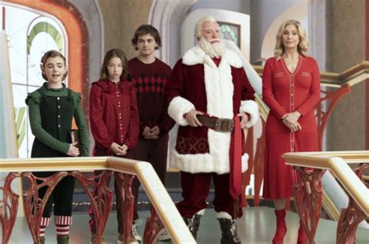 ___ Claus (Santa's spouse)