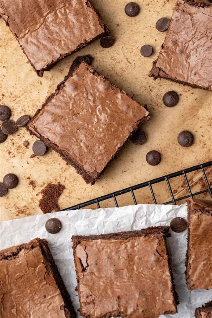 Crispy parts of brownies