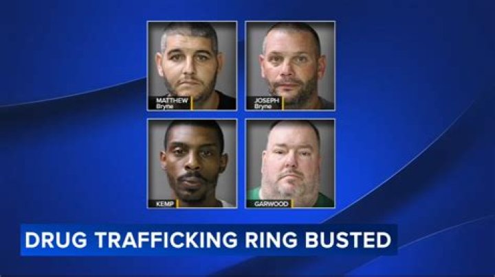 Group that arrests cocaine traffickers: Abbr.