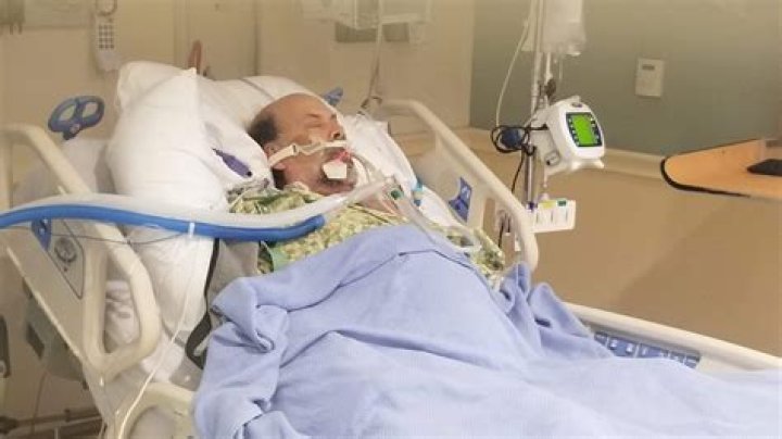 Hospital areas that contain IVs: Abbr.