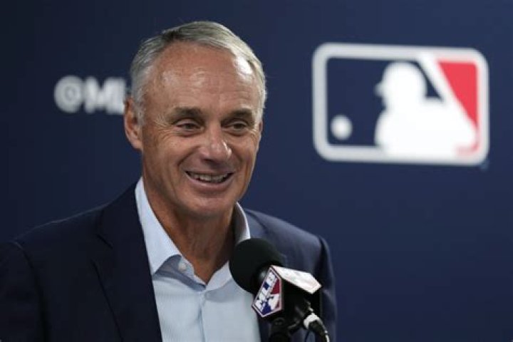 MLB commissioner Manfred