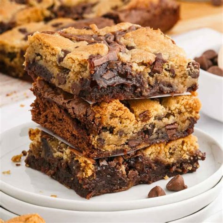 One in charge of Brownies and cookies? / Easy to understand Crossword Clue NYT
