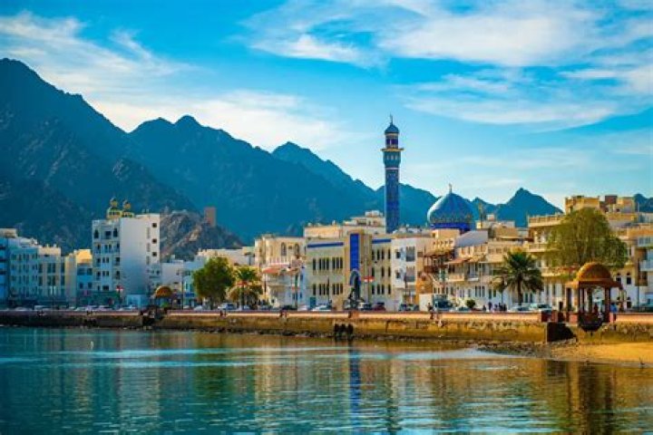 Person from Oman or Yemen usually