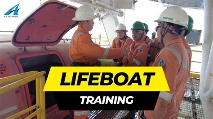 Tool that helps move a lifeboat
