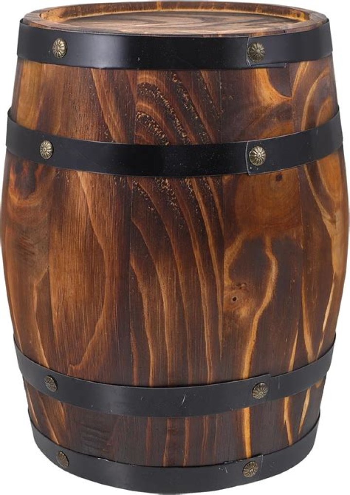 Wine or whiskey barrel